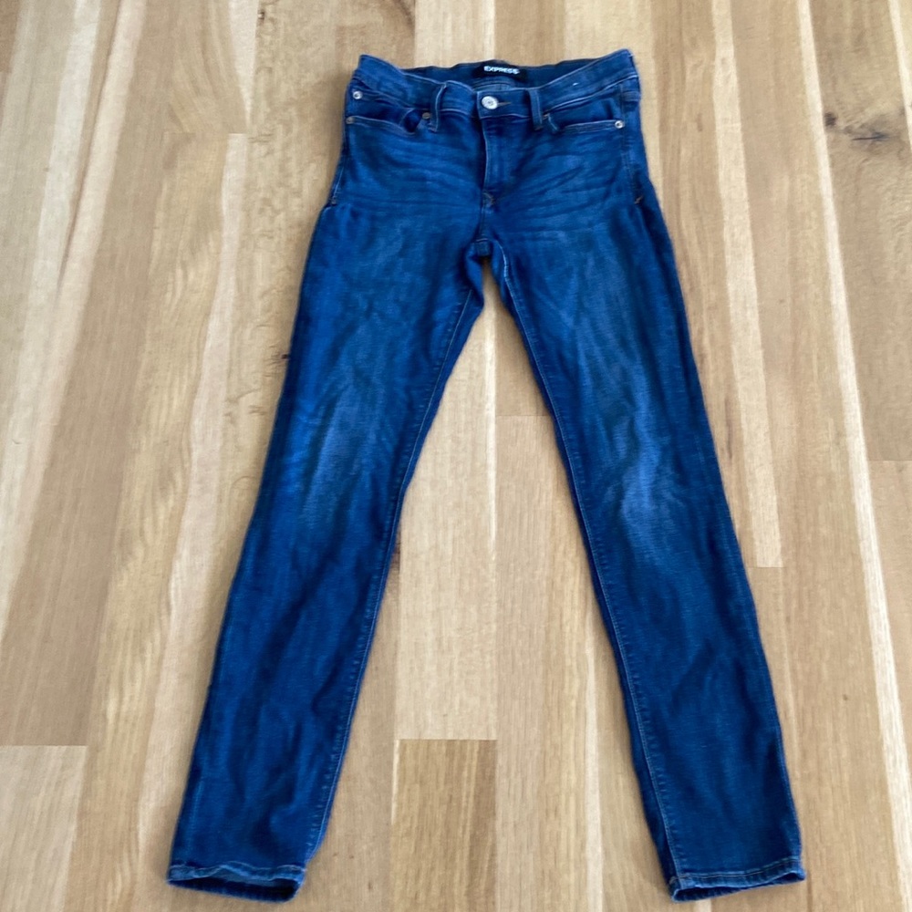 Express Stretch Skinny mid-rise size 4R